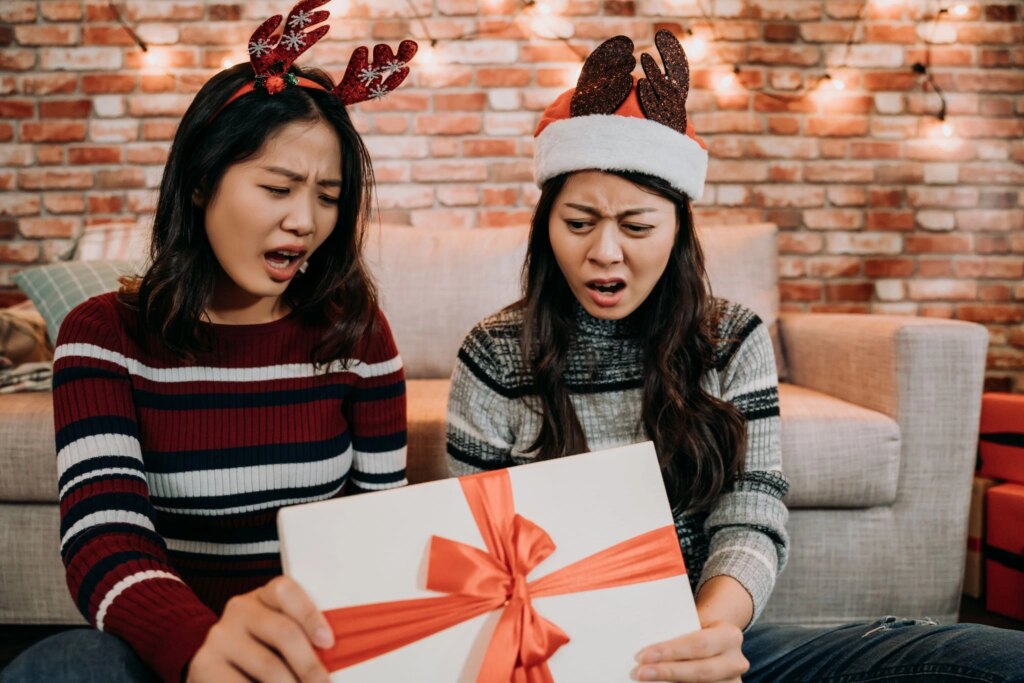 Amazon expands its free return policy