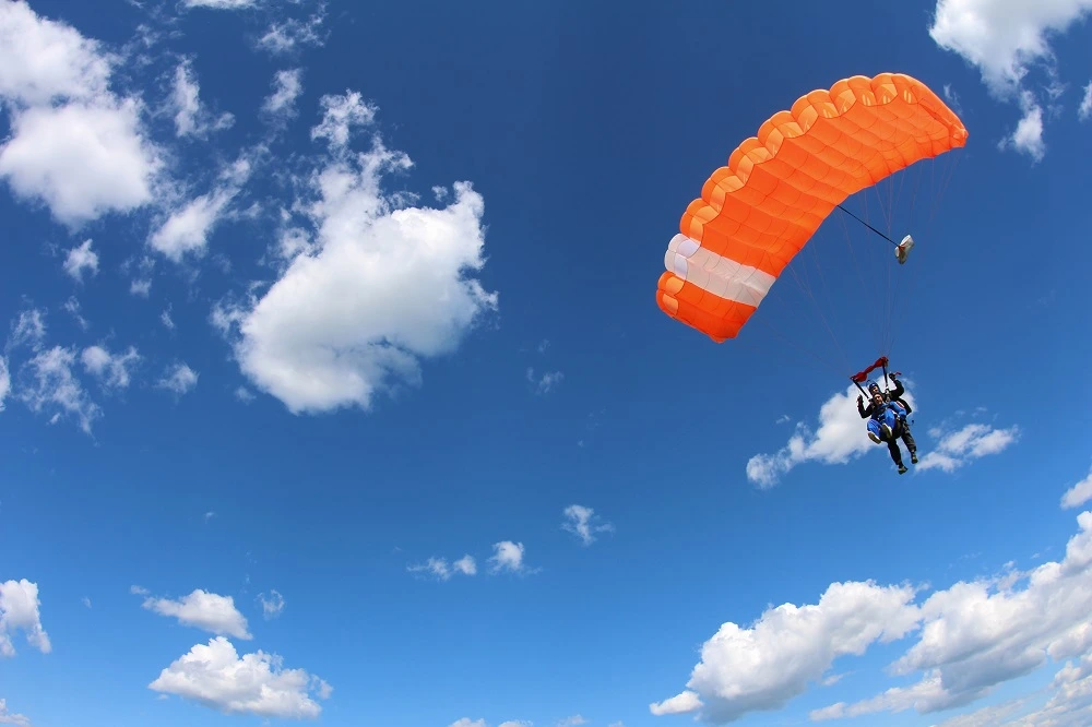 Amazon’s Q4 is Just Like Skydiving